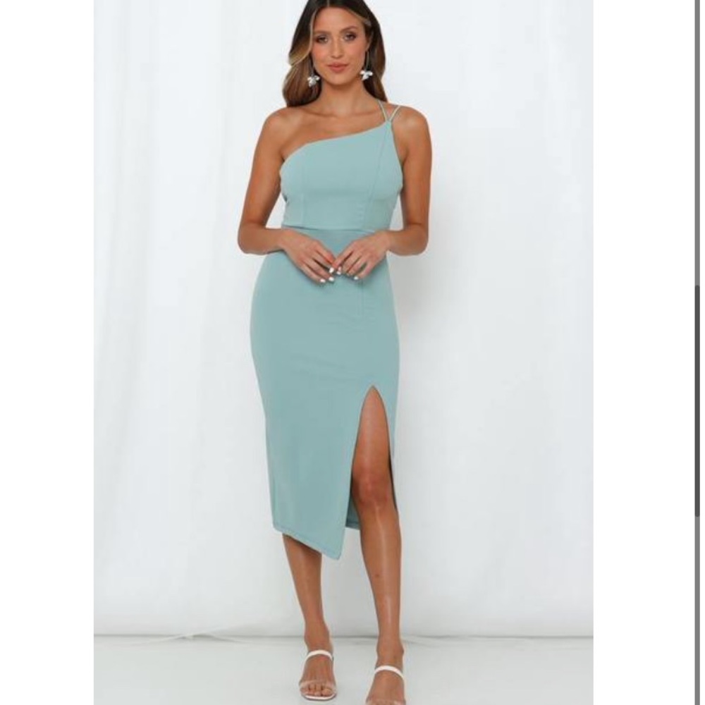 Hello Molly - taking it back midi dress.